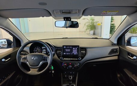 Hyundai Solaris II рестайлинг, 2022 год, 1 699 000 рублей, 9 фотография