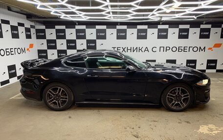 Ford Mustang VI рестайлинг, 2021 год, 3 400 000 рублей, 4 фотография