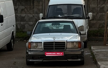 Mercedes-Benz W124, 1990 год, 250 000 рублей, 2 фотография