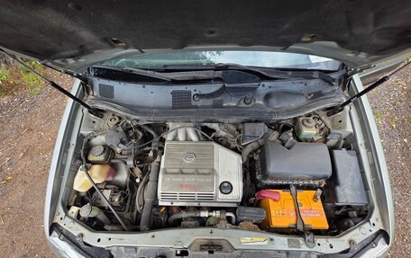 Lexus RX IV рестайлинг, 2000 год, 670 000 рублей, 8 фотография