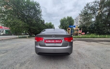 KIA Cerato III, 2011 год, 590 000 рублей, 3 фотография