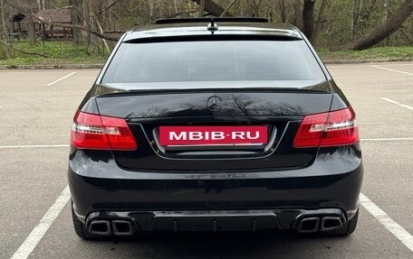 Mercedes-Benz E-Класс, 2011 год, 1 750 000 рублей, 5 фотография