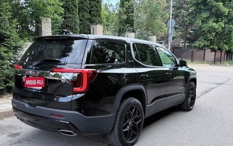 GMC Acadia II, 2021 год, 3 950 000 рублей, 2 фотография