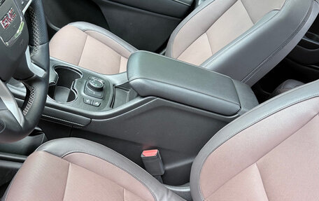 GMC Acadia II, 2021 год, 3 950 000 рублей, 23 фотография