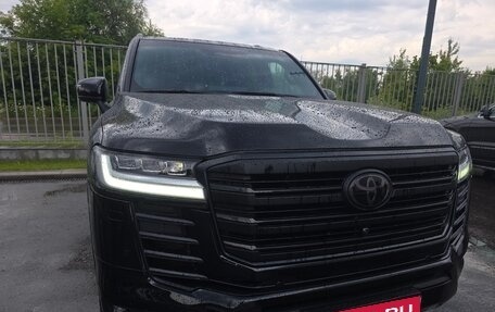 Toyota Land Cruiser, 2025 год, 15 200 000 рублей, 2 фотография