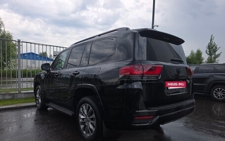 Toyota Land Cruiser, 2025 год, 15 200 000 рублей, 4 фотография