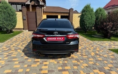 Toyota Camry, 2023 год, 4 200 000 рублей, 5 фотография
