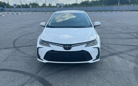 Toyota Corolla, 2021 год, 2 400 000 рублей, 2 фотография