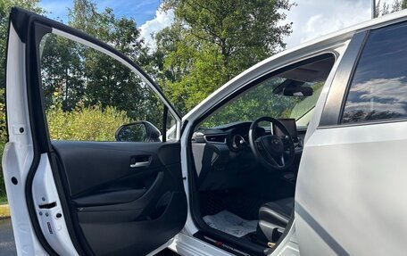 Toyota Corolla, 2021 год, 2 400 000 рублей, 21 фотография