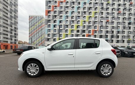 Renault Sandero II рестайлинг, 2018 год, 900 000 рублей, 3 фотография