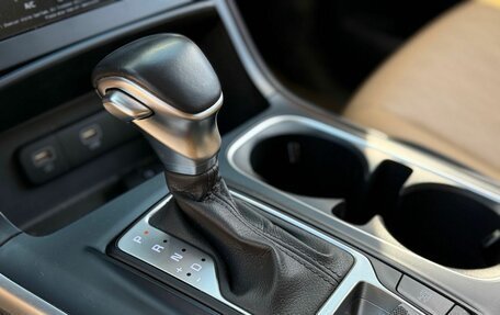 KIA Carnival, 2020 год, 3 750 000 рублей, 26 фотография
