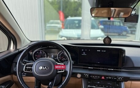 KIA Carnival, 2020 год, 3 750 000 рублей, 23 фотография