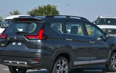 Mitsubishi Xpander, 2026 год, 2 560 000 рублей, 3 фотография
