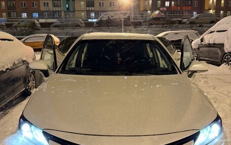 Toyota Camry, 2018 год, 3 600 000 рублей, 1 фотография