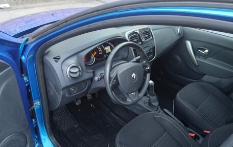 Renault Logan II, 2016 год, 680 000 рублей, 5 фотография