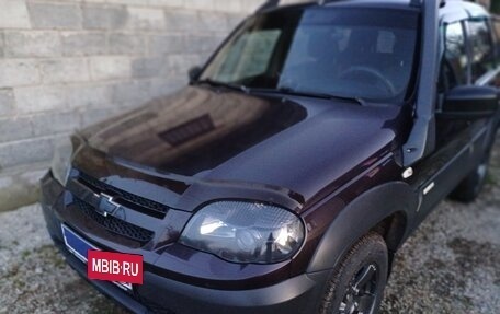 Chevrolet Niva I рестайлинг, 2017 год, 700 000 рублей, 2 фотография