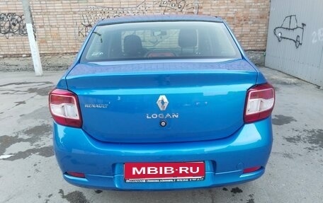 Renault Logan II, 2016 год, 680 000 рублей, 4 фотография