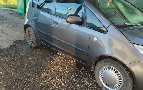 Mitsubishi Colt VI рестайлинг, 2005 год, 325 000 рублей, 2 фотография