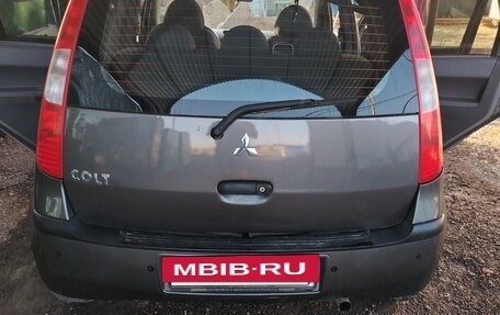 Mitsubishi Colt VI рестайлинг, 2005 год, 325 000 рублей, 7 фотография
