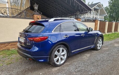Infiniti QX70, 2016 год, 2 880 000 рублей, 3 фотография