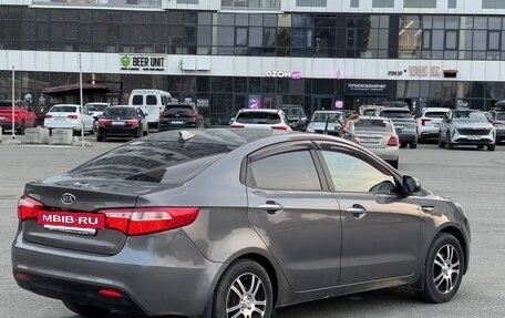 KIA Rio III рестайлинг, 2012 год, 490 000 рублей, 2 фотография