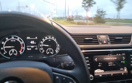 Skoda Superb III рестайлинг, 2017 год, 2 085 000 рублей, 13 фотография