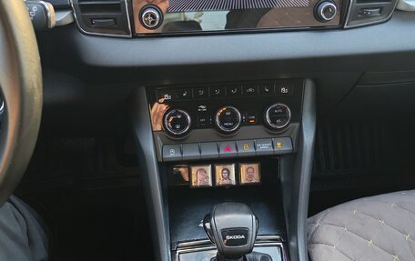 Skoda Karoq I, 2021 год, 2 555 000 рублей, 8 фотография