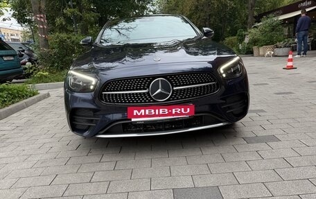 Mercedes-Benz E-Класс, 2021 год, 4 650 000 рублей, 2 фотография
