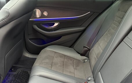 Mercedes-Benz E-Класс, 2021 год, 4 650 000 рублей, 16 фотография