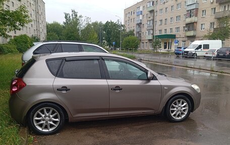 KIA cee'd I рестайлинг, 2008 год, 410 000 рублей, 10 фотография
