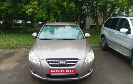 KIA cee'd I рестайлинг, 2008 год, 410 000 рублей, 9 фотография