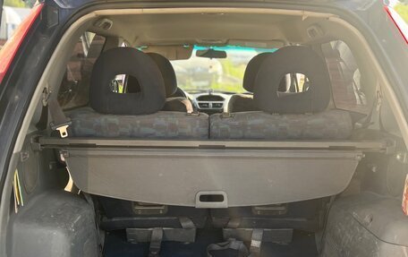 Mitsubishi Space Runner II, 1999 год, 250 000 рублей, 8 фотография