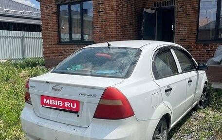 Chevrolet Aveo III, 2011 год, 250 000 рублей, 10 фотография