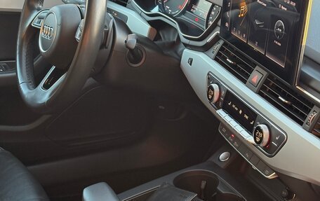 Audi A4, 2020 год, 3 000 000 рублей, 16 фотография