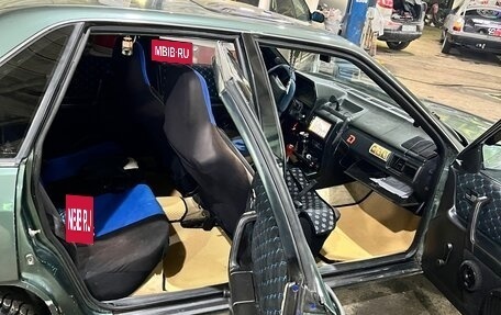 Audi 100, 1984 год, 305 000 рублей, 11 фотография