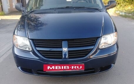 Dodge Caravan IV, 2005 год, 735 000 рублей, 3 фотография