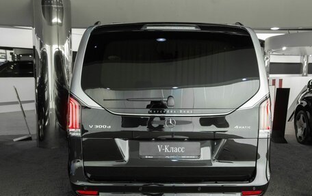 Mercedes-Benz V-Класс, 2025 год, 36 000 000 рублей, 6 фотография