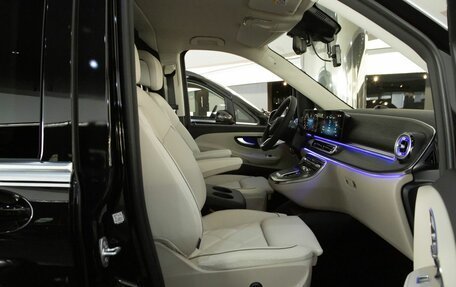 Mercedes-Benz V-Класс, 2025 год, 36 000 000 рублей, 19 фотография