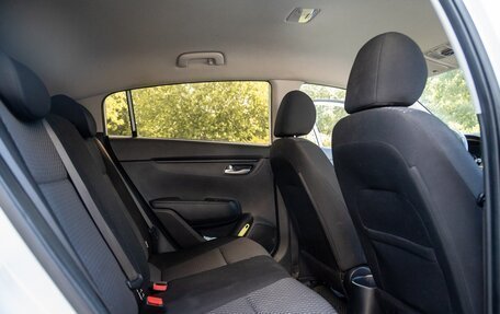 KIA Rio IV, 2018 год, 1 380 000 рублей, 31 фотография