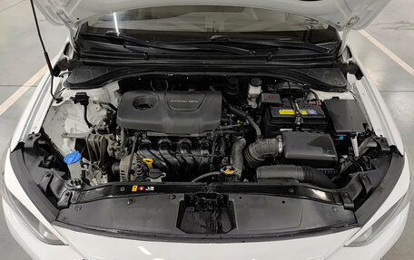 Hyundai Elantra VI рестайлинг, 2016 год, 1 399 000 рублей, 11 фотография