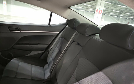 Hyundai Elantra VI рестайлинг, 2016 год, 1 399 000 рублей, 15 фотография