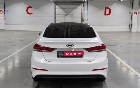 Hyundai Elantra VI рестайлинг, 2016 год, 1 399 000 рублей, 7 фотография