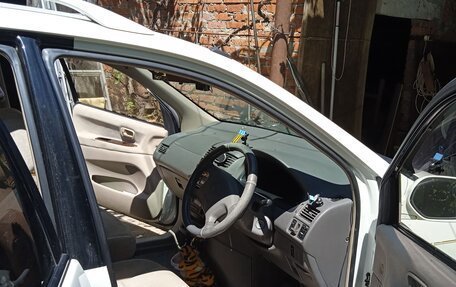 Toyota Ipsum II, 2000 год, 460 000 рублей, 8 фотография