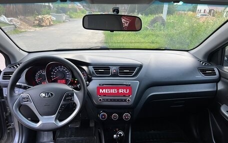 KIA Rio III рестайлинг, 2015 год, 950 000 рублей, 10 фотография
