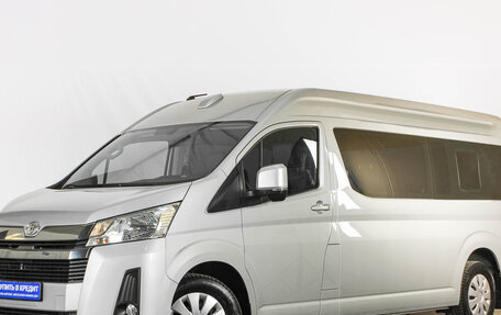 Toyota HiAce H300, 2021 год, 5 149 000 рублей, 4 фотография