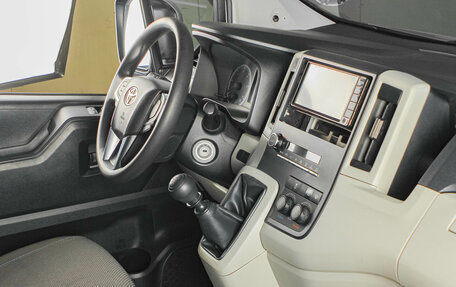 Toyota HiAce H300, 2021 год, 5 149 000 рублей, 10 фотография