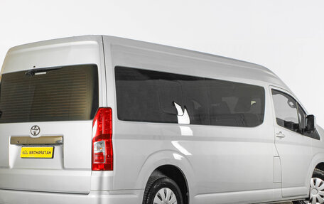 Toyota HiAce H300, 2021 год, 5 149 000 рублей, 7 фотография