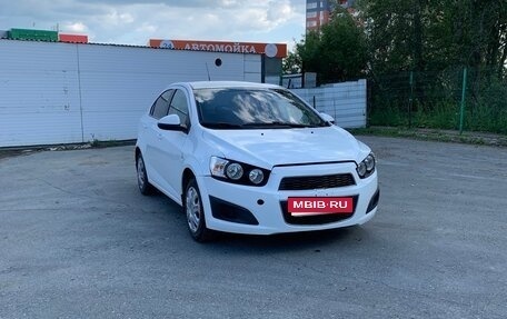 Chevrolet Aveo III, 2013 год, 380 000 рублей, 1 фотография