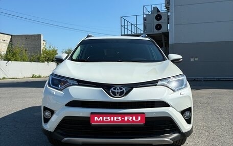Toyota RAV4, 2017 год, 2 800 000 рублей, 1 фотография