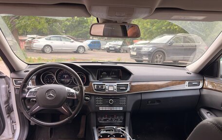 Mercedes-Benz E-Класс, 2015 год, 2 000 000 рублей, 9 фотография